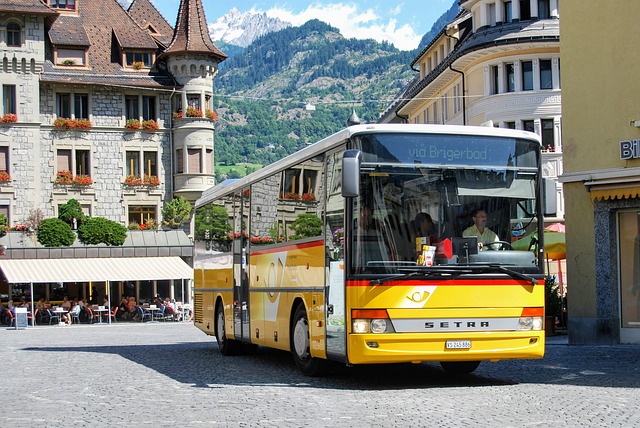Podróże Grupowe - Jak Wynajem Busów ułatwia Organizację Wyjazdów
