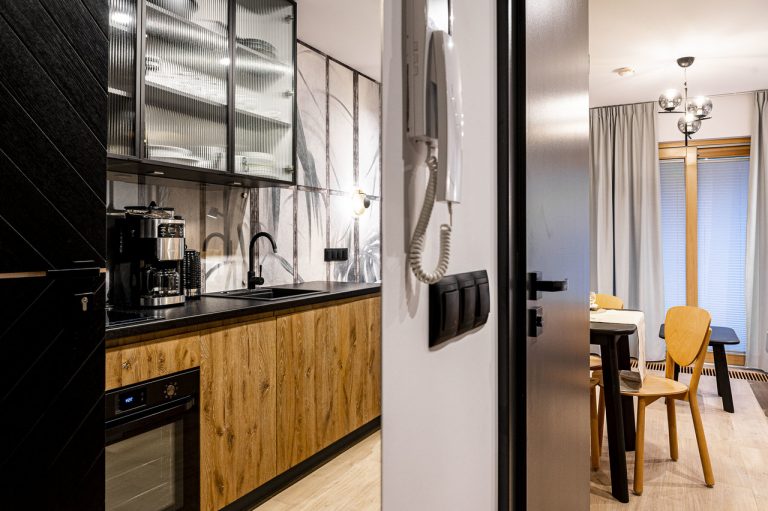 Kompleksowy projekt a remont – jak uniknąć kosztownych poprawek